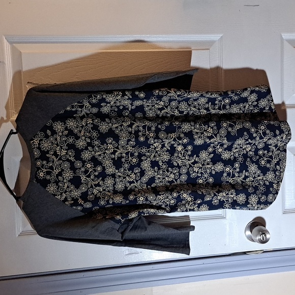 Lularoe Randy tee - Picture 3 of 3